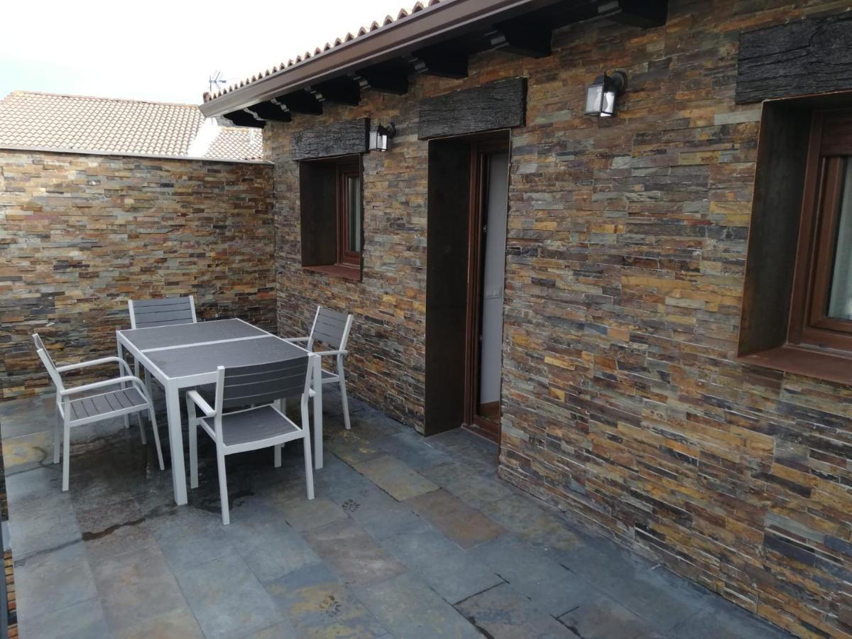 Puente Viejo De Buitrago Casa Encina Apartment Buitrago del Lozoya Exterior photo
